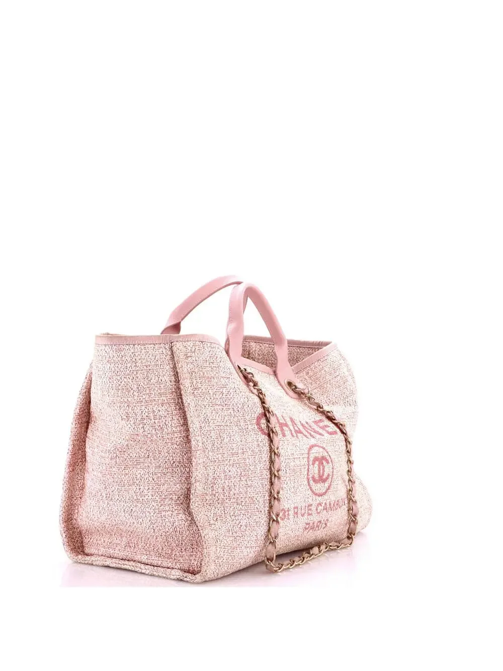 CHANEL elevate your